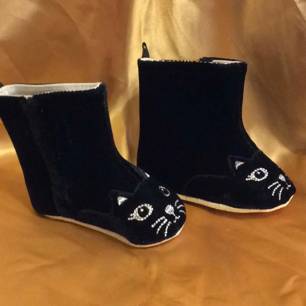 NWT Old Navy Kitten Boo, black velvet infant, NWT